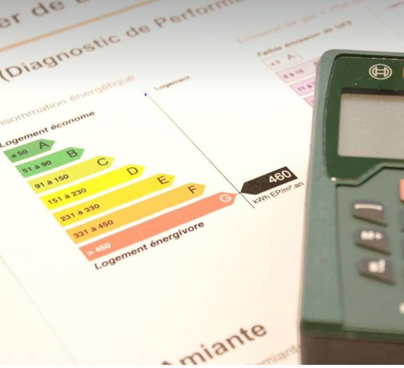 L'intérêt d'une isolation de combles perdus performante par insufflation de laine de roche à La Valette-du-Var dans le 83